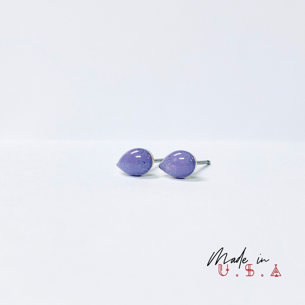 Petite Petal Shape Earrings - Lilac
